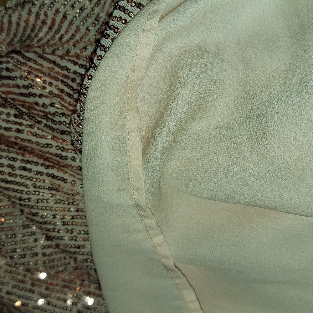Perfectly Priscilla sequence blouse - Picture 8 of 8